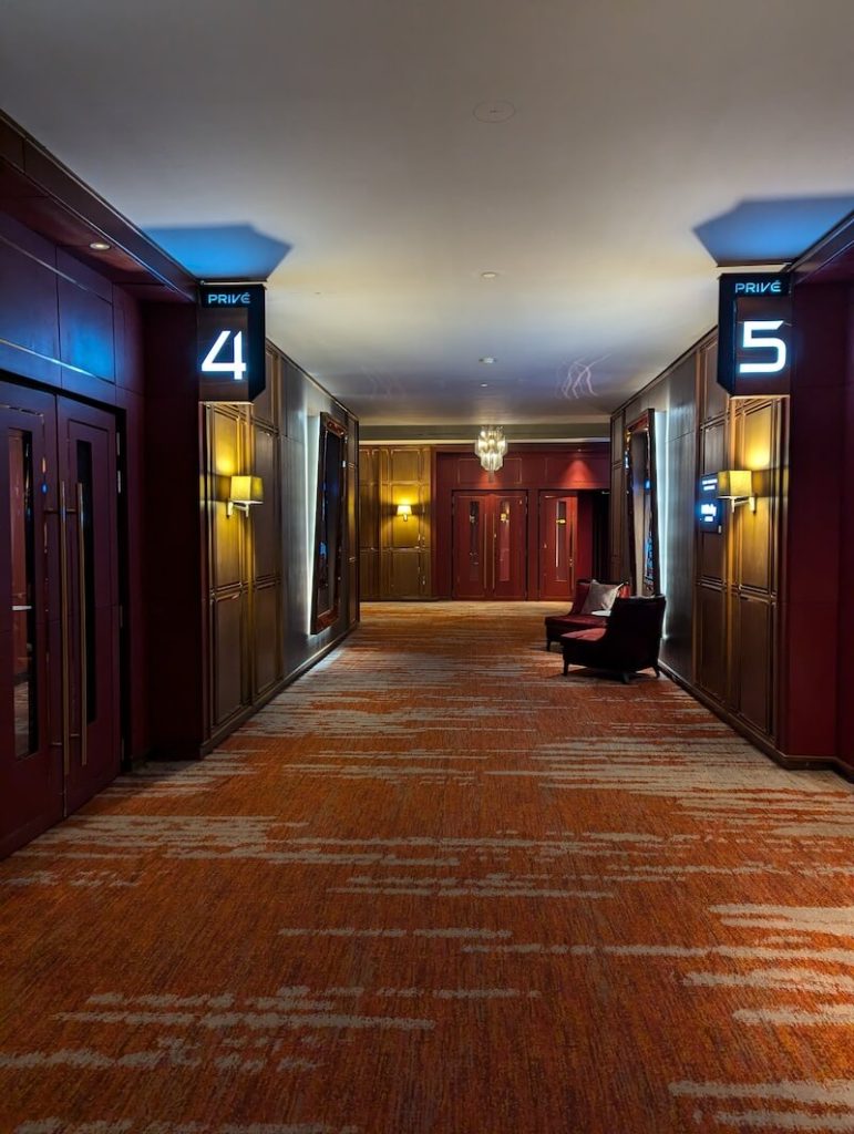 The fancy cinema in Bangkok called Emprive