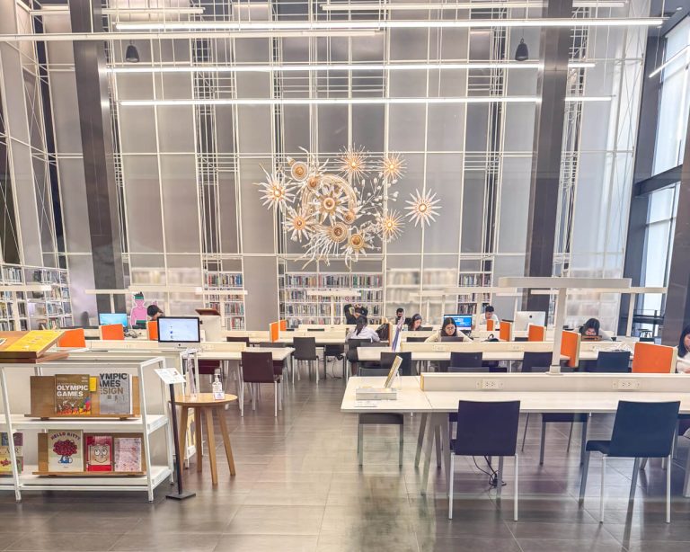 Coworking space in the main area of the TCDC center