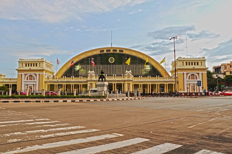 Hua Lamphong railway station in the chinatown area of bangkok