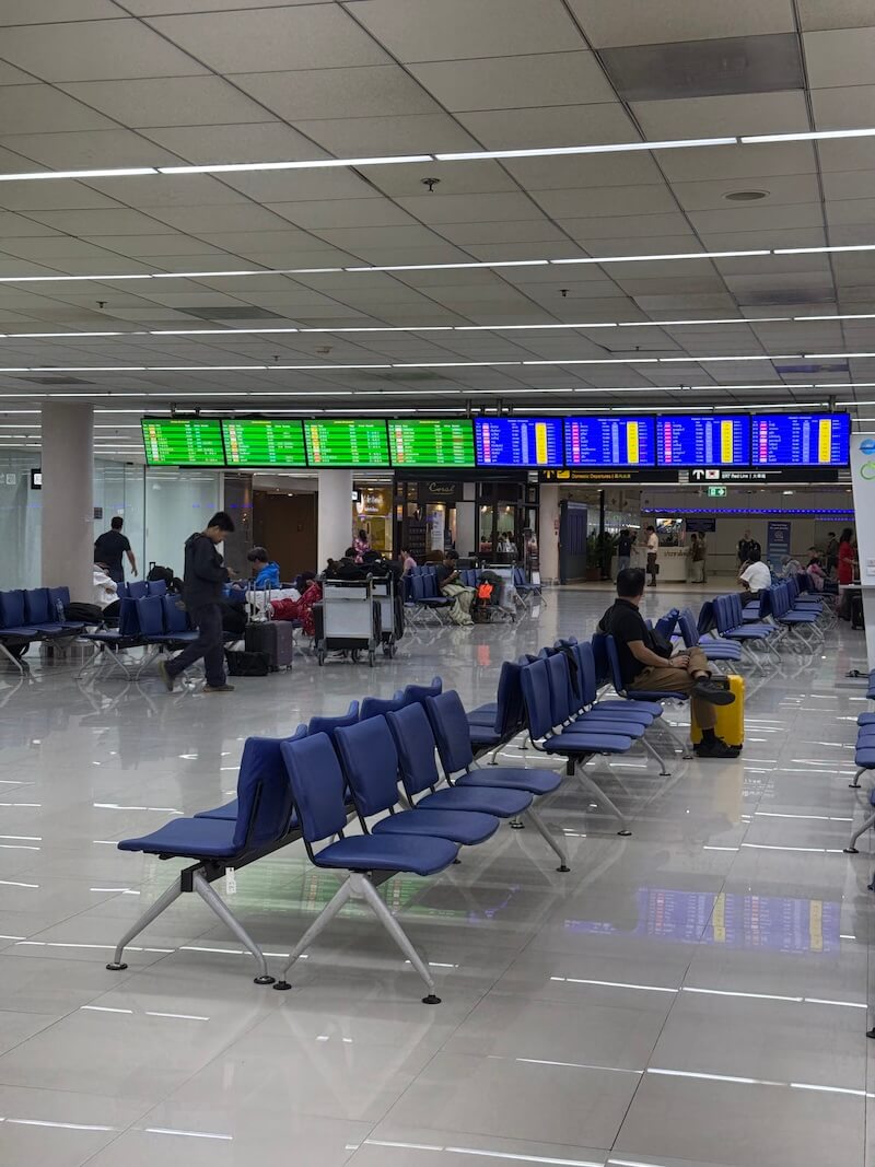 Interior of the DMK airport in Bangkok