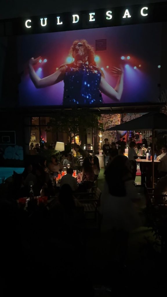 Rooftop bar in Thonglor called Cul de Sac playing a music video